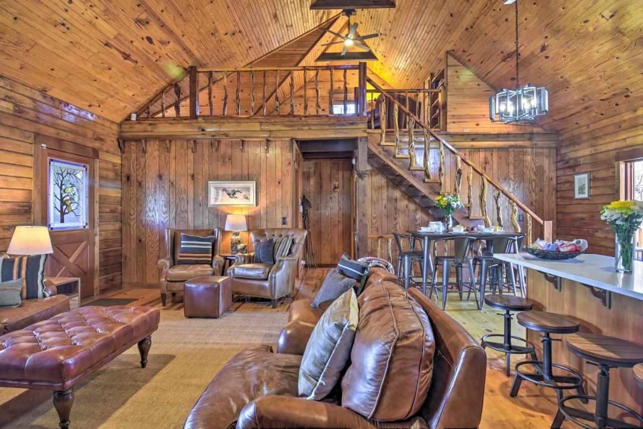 Luxury Pearcy Cabin With 5 Private Acres And Hot Tub! Exterior foto