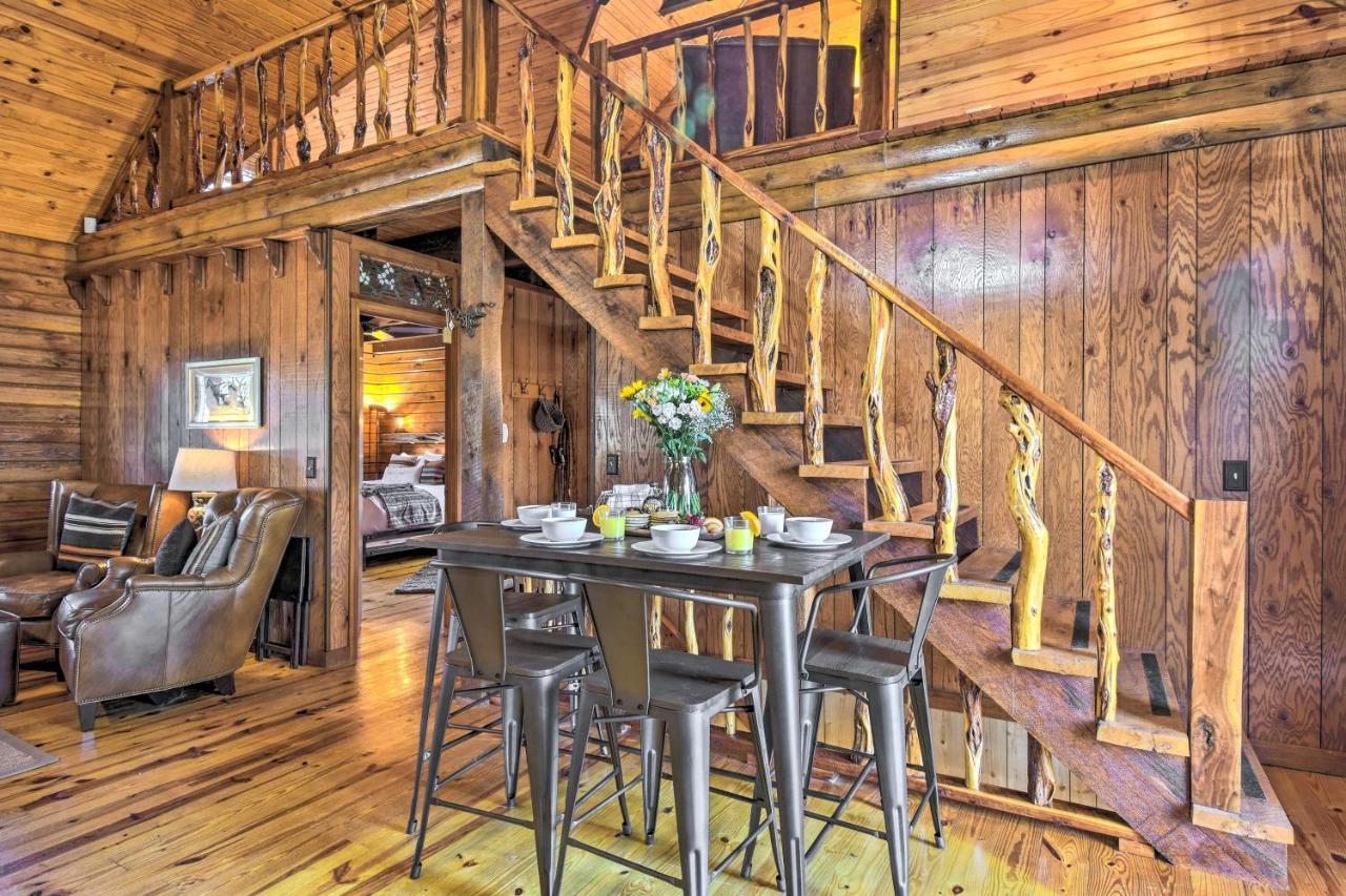 Luxury Pearcy Cabin With 5 Private Acres And Hot Tub! Exterior foto